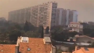 آتشسوزی گسترده در فرانسه فرودگاه مارسی را تعطیل کرد
