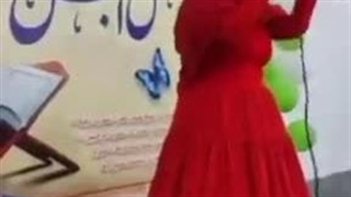 کلیپ رزیتا دغلاوی نژاد ملکه زیبایی و زیباترین و جذابترین دختر ایران (نجیب زاده معروف و اصیل ایرانی)