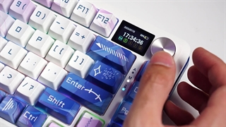 نمایش تصاویر متحرک روی نمایشگر کیبورد K708AK RGB Pro