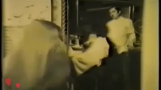 سکانسی ازفیلم دزدوپاسبان بادوبلوری«مهدی کاملی»