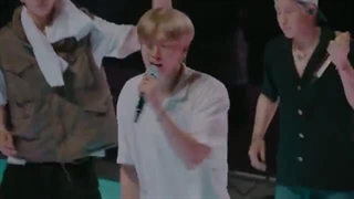 روز به روز با استرو