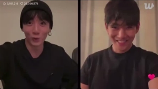 اخه من این دو تا خنگول رو کجای دلم بزارم❤️‍