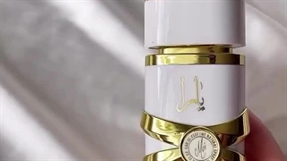 ادکلن یارا سفید رایحه ای گلی و کهربایی
