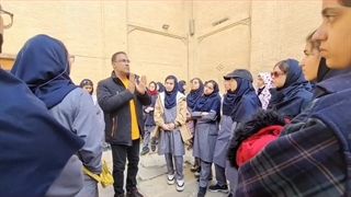 اردوهای برون استانی به شیراز و یزد در دبیرستان روشنگران منطقه 3