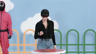 چالش اسکویید گیم انجام دادن بازی های سراسر جهان با بازیگران  اسکویید گیم ۲