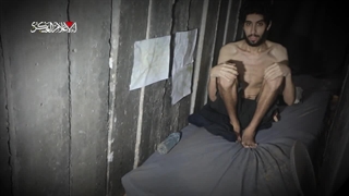 اسرای صهیونیست همان چیزی را میخورند که ما میخوریم - قسام