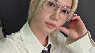 [یونگبوکی بابل عکس فرستاده~]سلام استی ما امروز هوا دوباره گرمهㅋㅋ از لایو دیروز خوشت آمد؟