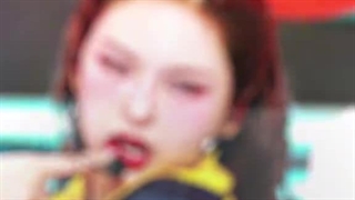 مرسی ازین که واقعا نظراتتون رو بیان میکنید:خنده::گریه: