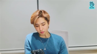 لایو هان STRAY KIDS در تاریخ 2021.11.22  همراه زیرنویس فارسی آنلاین ♡♡ ( درخواستی)