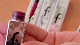 انتخاب بهترین رژ لب متناسب با رنگ پوست در فروشگاه ماکیاژ