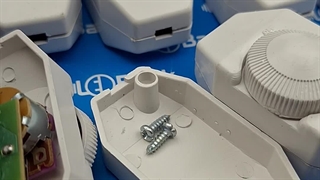 کلید دیمر بین راهی 220 ولت پارسا 200 وات