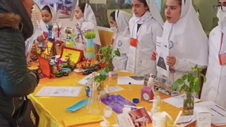 آغاز هفته پژوهش در دبستان(دوره دوم) روشنگران منطقه 3