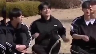 [جیوونگ ] جواب کپشن رو بدید