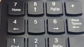 مینی صفحه کیبورد عددی وایرلس مناسب ویندوز و اندروید