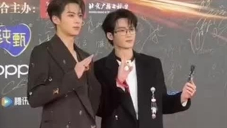 علاوه بر لباس بازیگراش خوبن❤️