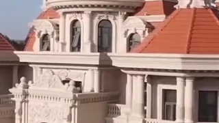 اولین‌کسی‌که‌در‌معامله‌سقوط‌کرد♡⁩ قسمت3