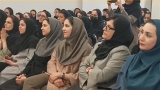 گرامیداشت هفته معلم در دبیرستان(دوره دوم)روشنگران منطقه 3