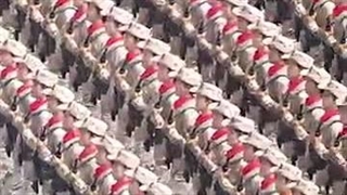 女民兵方队接受检阅，又美又飒！｜中国人民抗日战争胜利８０周年纪念日　巾帼英雄　#female #militia #formation #military #parade #shorts #China