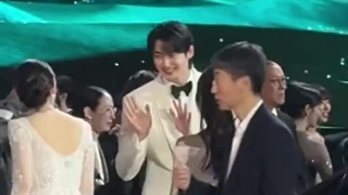 فقط اینننن/ جوری که منتظر اینممم