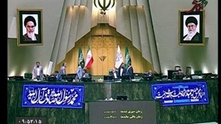 رئیس کمیسیون اصل ۹۰ مجلس: دولت نمی‌تواند ۱۰۰ درصد سهام ایران‌خودرو و سایپا را واگذار کند