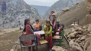 مشارکت شرکت ملى نفت ایران و مناطق نفت خیز جنوب در احداث، تکمیل، بازسازى و تجهیز مدارس و فضاهاى آموزشى استان خوزستان