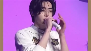 چجوری هم قیافه داره، هم صدا داره، هم هوش داره، هم ورزش کاره؟؟؟؟؟