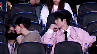 اینو برای طرفداران لینگ هه❤️ گذاشتم