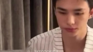 دل درد هیونجین تو لایو 