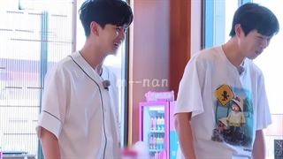 وقتی مغز هردوتون منحرفهه⁦｡⁠◕⁠‿⁠◕⁠｡⁩