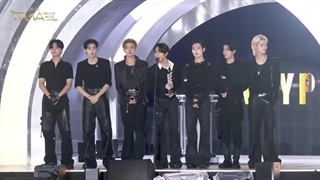 سخنرانی ENHYPEN برای دریافت جایزه «هنرمند سال (بونسانگ)» در جشنواره TMA 2025