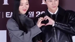 کنفرانس خبری دیروز برگزار شده حضور بازیگران سریال خانم ناشناس(پخش 7 مهر مشخصات سریال در توضیحات)