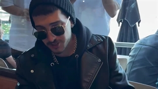 حسم بهم میگه به انگلیسی