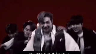 من و دوستام روبه روی اون اکیپ ادایی کلاس