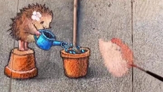 با استفاده از محیط اطراف خودش اونجا تبدیل به یک اثر هنری زیبا میکنه