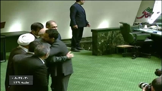 علیرضا دبیر، حسن رنگرز و درستکار، قهرمان آفرینان تیم ملی کشتی پس از قهرمانی جهان در مجلس شورای اسلامی