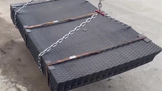 نحوه بارگیری ورق‌های استرچ متال درب کارخانه