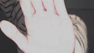 کسی هست ایاخ؟ (حوصلم پوکیدههخ..)