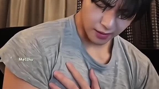 چه خوش هیکل شدی تو کیم تهیونگ