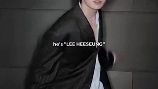 وقتی لی هیسونگه!/هیونگ پر جذابیت(˶˃ ᵕ ˂˶)