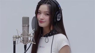 اجرای زنده اهنگ almond chocolate از ایلیت در the first take