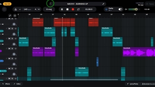 یه تیکه از کاورم از burning up از meovv