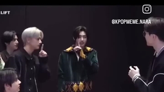 وای دنباللل یه اهنگمممممم کمکمککککککک پیدا نمیشهه