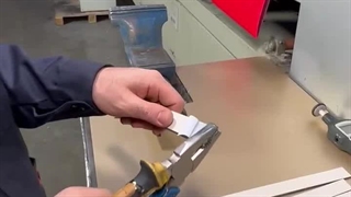 اندازه گیری و برش ورق کامپوزیت آلومکس