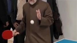 پینگ‌پنگ بازی کردن سیدمحمد خاتمی