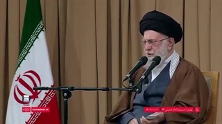 Оятуллоҳ Хоманаӣ: “Ихтилофи Ҷумҳурии Исломӣ ва Омрико, як ихтилофи токтикӣ нест, як ихтилофи зотӣ аст”