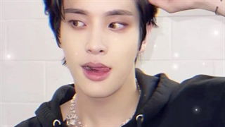 اینوووو دیکههه خیلیلی دوست دارمم ادیت خودمم هستشش