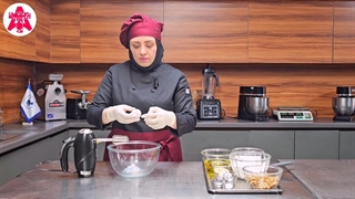 آموزش طرز تهیه کیک گلابی و بادام