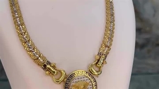 گردبنند خاص طلا