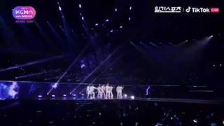 اجرای STRAY KIDS در مراسم KGMA2025 ( آهنگ های Sclass, in my head,cermony) کپشن لیست جوایز♡♡