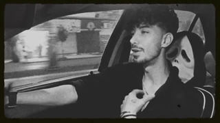 دانلود آهنگ خوشحالم از عرفان آزاد + همراه متن موزیک